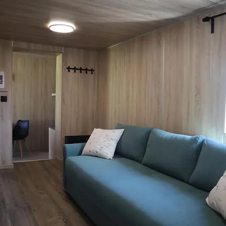 Casa de Férias Tiny House Frantiska